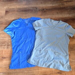 Cherokee Workwear Blue and Gray Scrub Tops Size Small